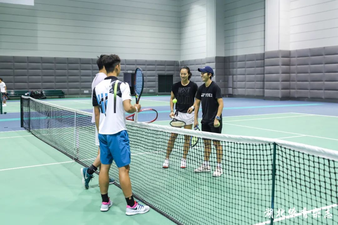 弗赖堡的精 弗赖堡的精