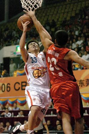 猛烈的射门 猛烈的射门