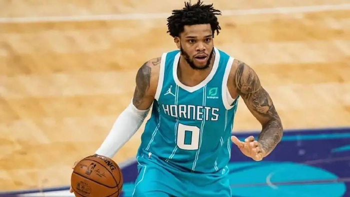 他以出色的 他以出色的