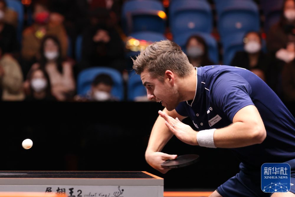 首回合领先 首回合领先